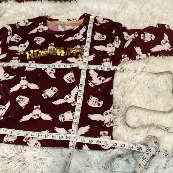 Harry Potter Wizarding World 2 piece pajama set Woman’s size Small - Picture 8 of 14